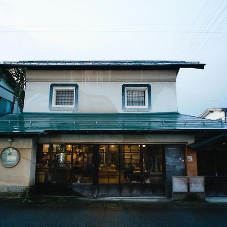 Hostel&Bar Camosiba 요코테 외부 사진
